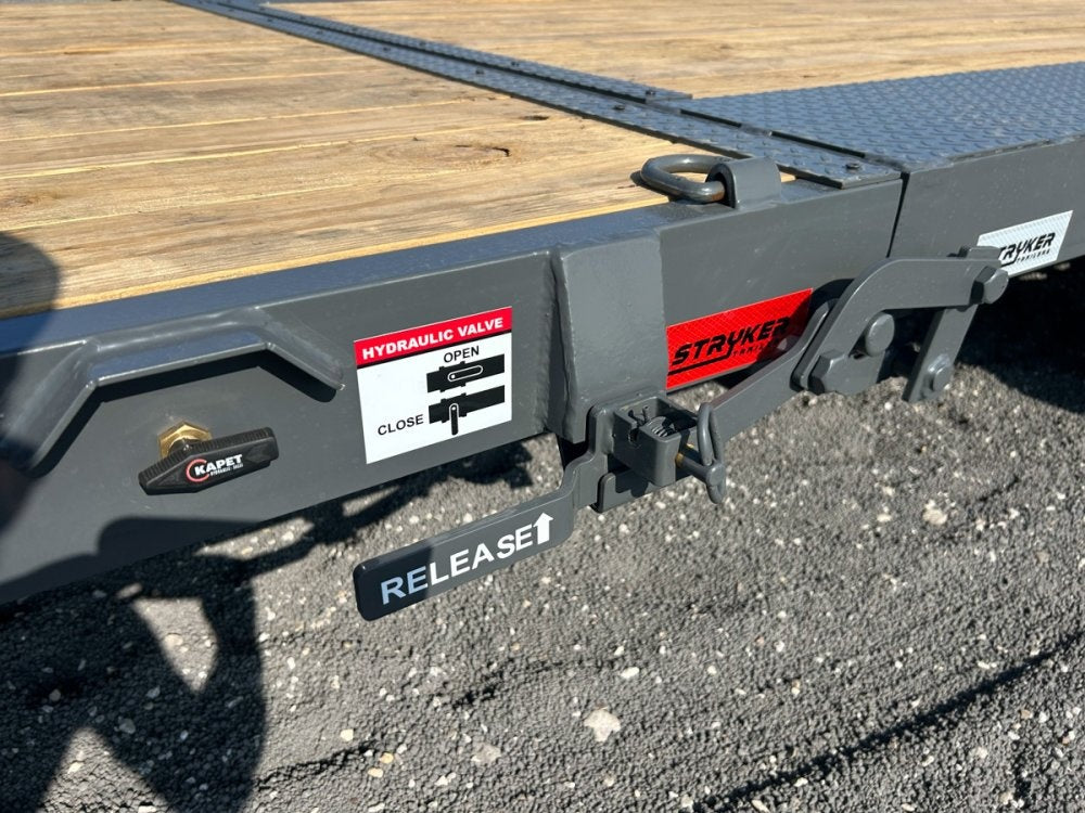 22' Tilt Trailer Drive Over Fenders, 7K Axles - Equipment Tilt - TrailerSwap
