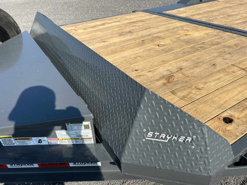 22' Tilt Trailer Drive Over Fenders, 7K Axles - Equipment Tilt - TrailerSwap