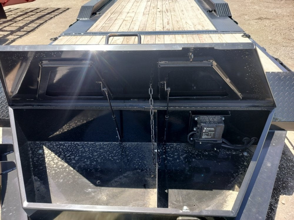 22' Tilt Trailer Drive Over Fenders, 7K Axles - Equipment Tilt - TrailerSwap