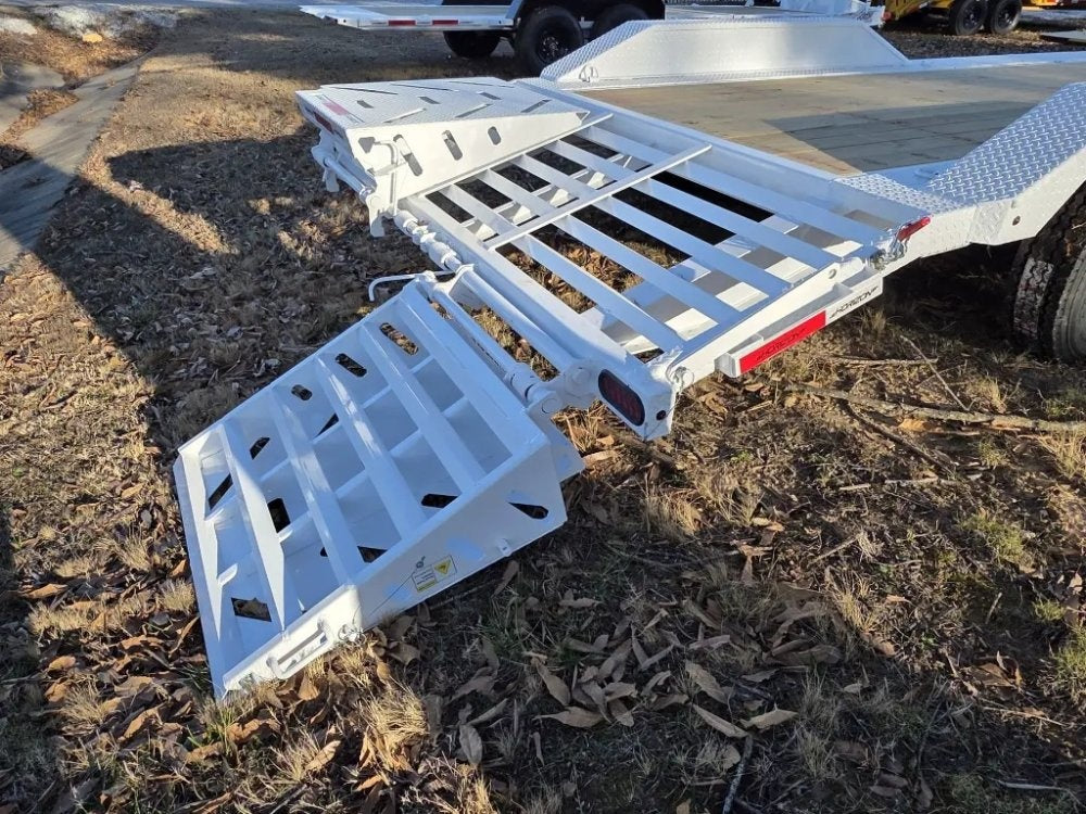 22'x102" Horizon HEH BP Low Profile Equipment Trailers - Low Profile Equipment Trailers - TrailerSwap