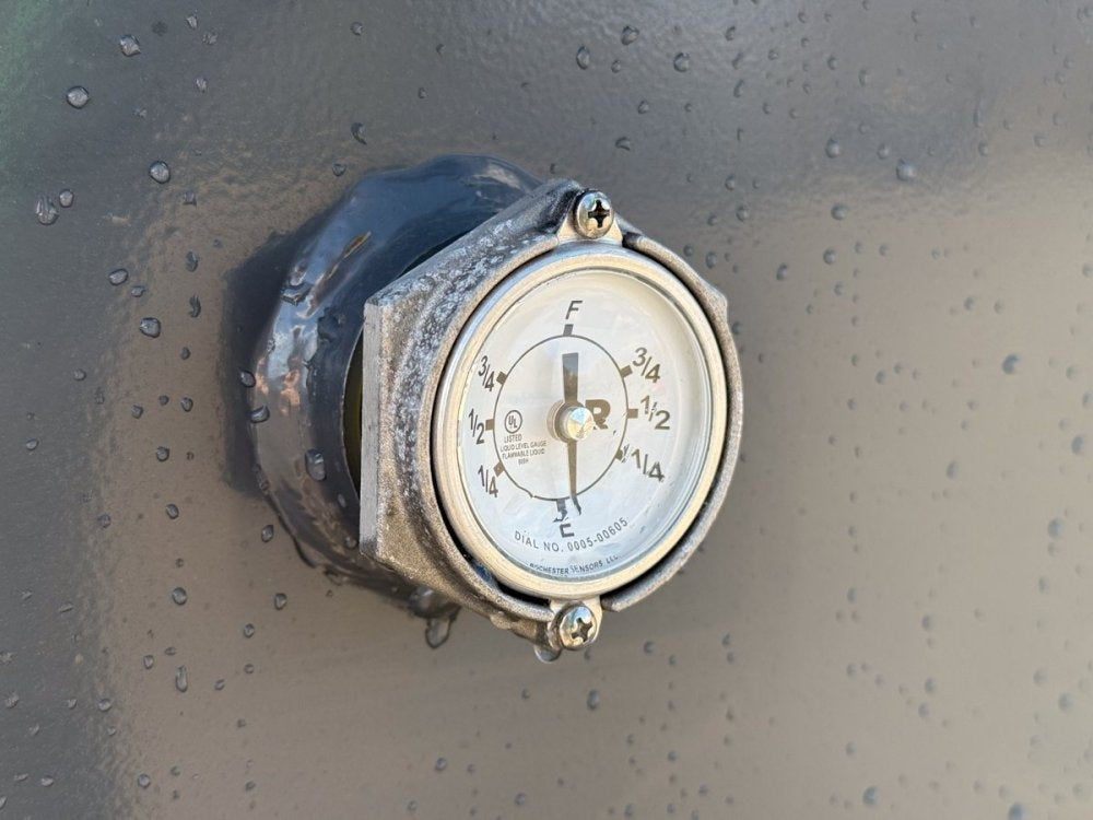 500 Gallon Water Tank Trailer with Pump and Hose 004472