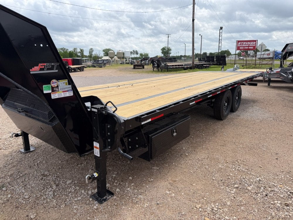 24' Horizon FFT Gooseneck Full Deckover TIlt Trailer - (2) 7K Axles - Super Single Deckover - TrailerSwap