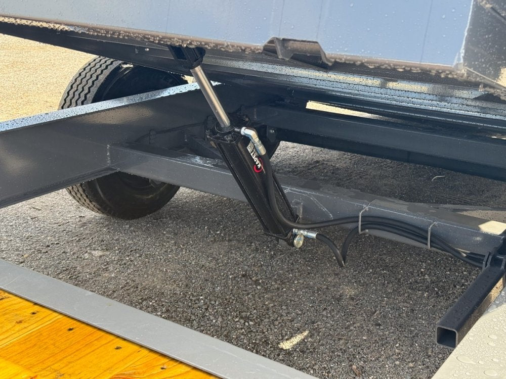 24' Horizon HET Gooseneck Equipment Tilt Trailer Drive Over Fenders - (2) 10K Axles - Equipment Tilt - TrailerSwap