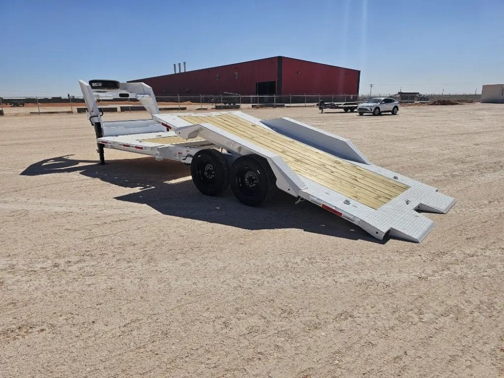 24' Horizon HET Gooseneck Equipment Tilt Trailer Drive Over Fenders - (2) 10K Axles - Equipment Tilt - TrailerSwap