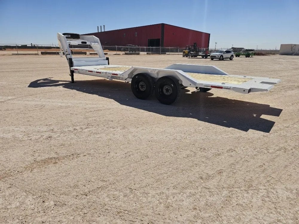 24' Horizon HET Gooseneck Equipment Tilt Trailer Drive Over Fenders - (2) 10K Axles - Equipment Tilt - TrailerSwap