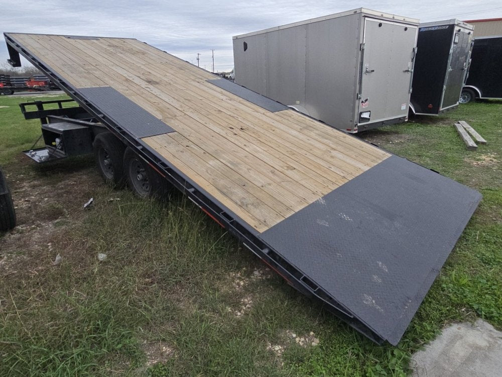 24' x 83" East Texas Deckover Trailers - Hotshot Non-CDL - TrailerSwap