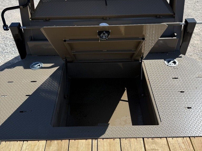 24'x102" Horizon ETZ Equipment Tilt - Equipment Tilt - TrailerSwap
