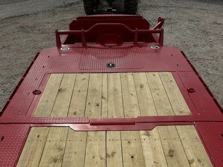 24'x102" Horizon ETZ Equipment Tilt - Equipment Tilt - TrailerSwap