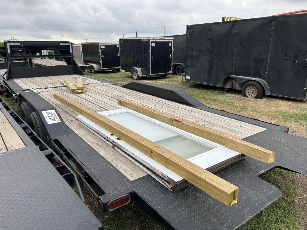 24' x East Texas Equipment Trailers 31095