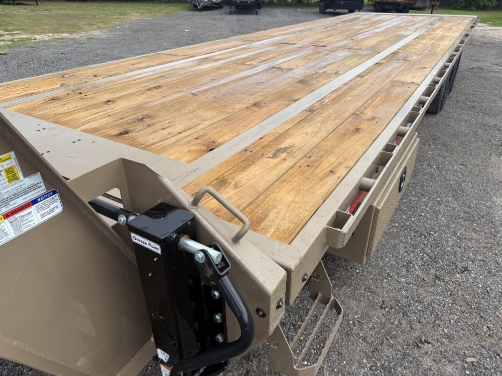 28' Horizon FFT Gooseneck Full Deckover TIlt Trailer - (2) 10K Axles - Super Single Deckover - TrailerSwap