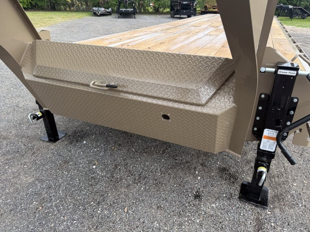 28' Horizon FFT Gooseneck Full Deckover TIlt Trailer - (2) 10K Axles - Super Single Deckover - TrailerSwap