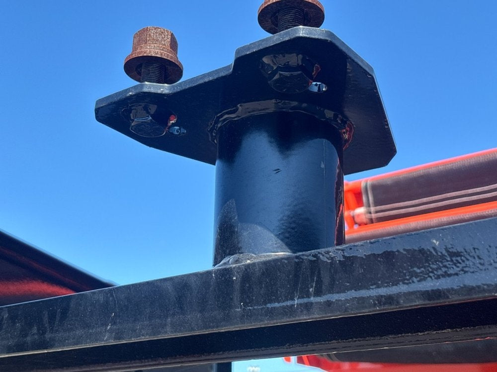 Horizon 16' RDZ GN Roll off Bundle (2) 7k Axles + 1 Bin w/ 6' Walls 016377