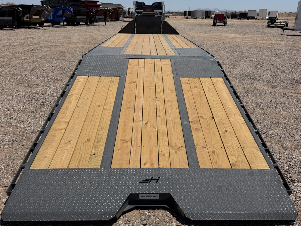 32' Horizon FYZ Gooseneck Hydraulic Dovetail Deckover Trailer - (2) 12K Axles - Hydraulic Dovetail - TrailerSwap