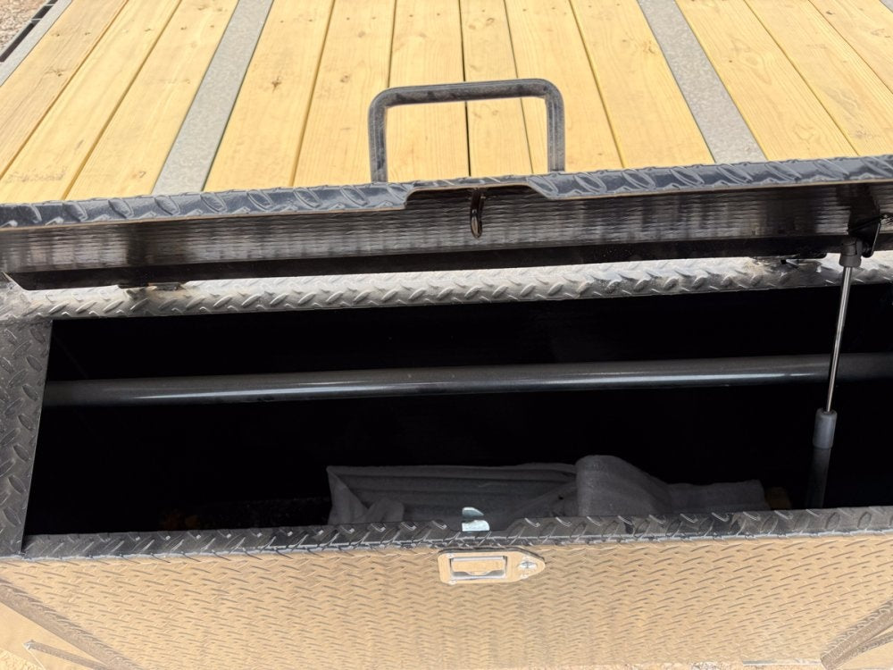 32' Stryker Gooseneck (2) 10K Axles Mega Ramps Dual Wheels - Dual Wheel Deckover - DO 10K MR DW - TrailerSwap