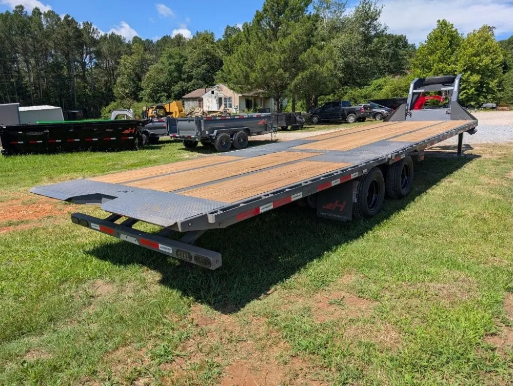 32'x102" Horizon FYZ Hydraulic Dovetail - Hydraulic Dovetail - TrailerSwap