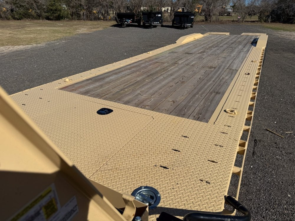 34' EWZ Gooseneck Equipment Hauler 8k Axles - Equipment Trailers - TrailerSwap