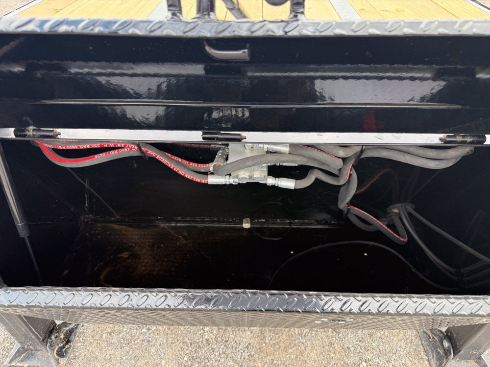 34' Horizon FFH Gooseneck Deckover Full Tilt Trailer - (2) 10k Axles - Deckover Tilt - TrailerSwap