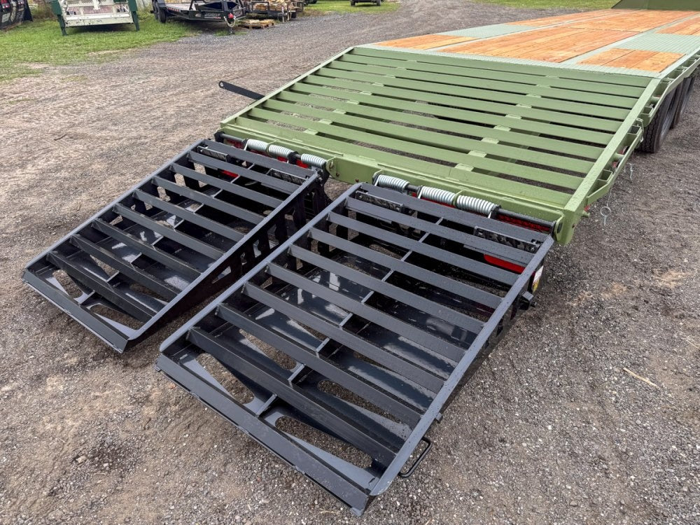 35' DKO Gooseneck Deckover 30' + 5' Mega Ramps (2) 12K Axles - Dual Wheel Deckover/DO 12K MR - Stryker Dealership Group
