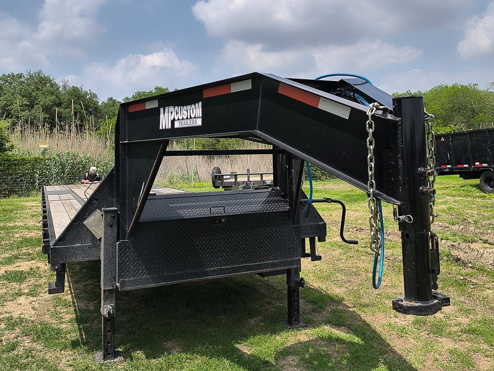 35' x 7' MP Custome Equipment Trailers - Low Profile Equipment Trailers - TrailerSwap