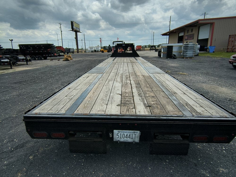 35' x 7' MP Custome Equipment Trailers - Low Profile Equipment Trailers - TrailerSwap