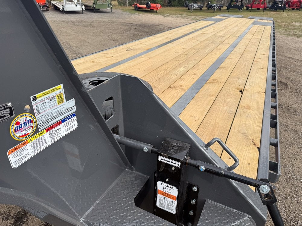 40' FHZ Gooseneck Deckover (2) 12K Axles Mega Ramps 25.9 GVWR 13079
