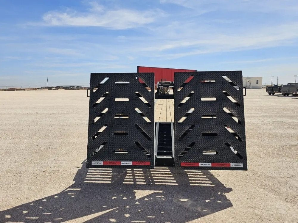 40' Horizon FHZ Gooseneck Dual Wheel Deckover Trailer Mega Ramps - (2) 12K Axles - Dual Wheel Deckover - DO 12K MR - TrailerSwap