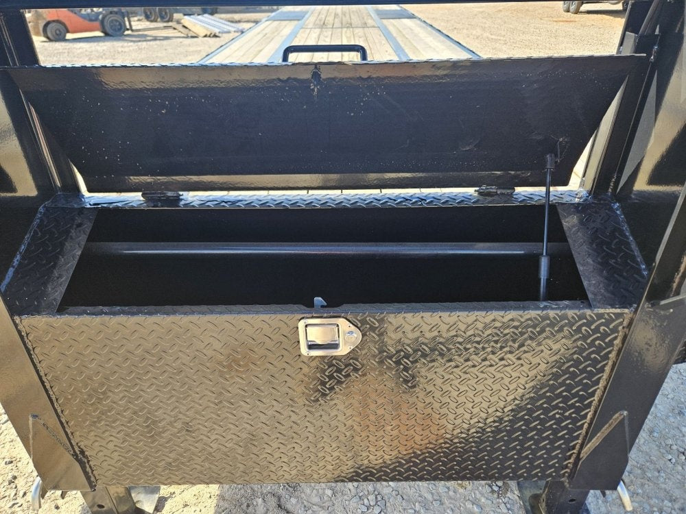 40' Stryker Gooseneck (2) 12K Axles Straight Deck Dual Wheels - Dual Wheel Deckover - DO 12K SD - TrailerSwap