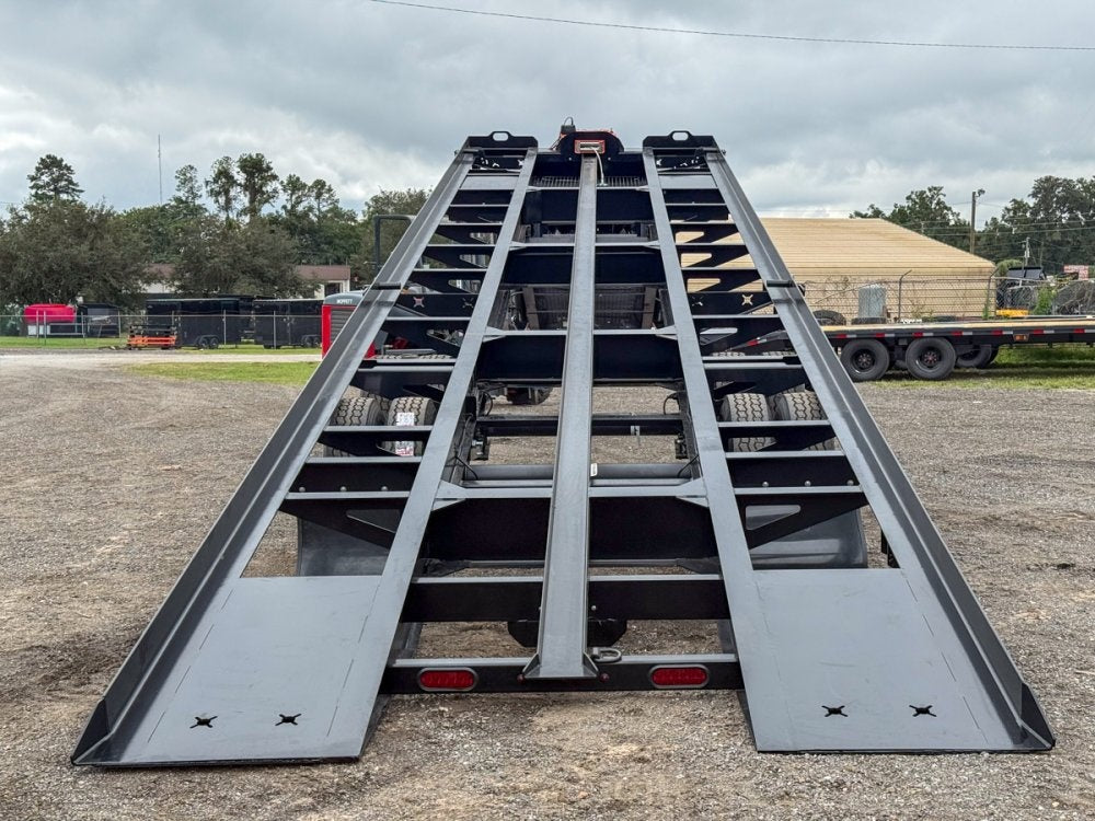 40' Stryker SCT Gooseneck Container Tilt Trailers - (2) 12K Axles - Deckover Trailers - Deckover Tilt - TrailerSwap