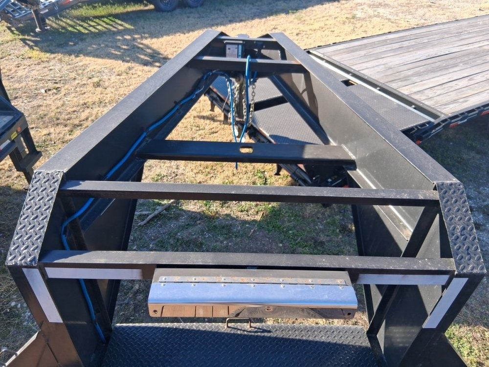 40' x 102" Trail Maxx Deckover Trailers - Dual Wheel Deckover - TrailerSwap