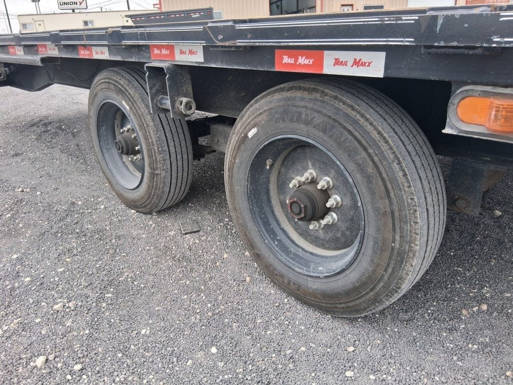 40' x 102" Trail Maxx Deckover Trailers - Dual Wheel Deckover - TrailerSwap