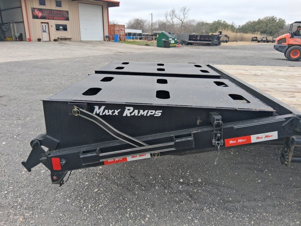 40' x 102" Trail Maxx Deckover Trailers - Dual Wheel Deckover - TrailerSwap