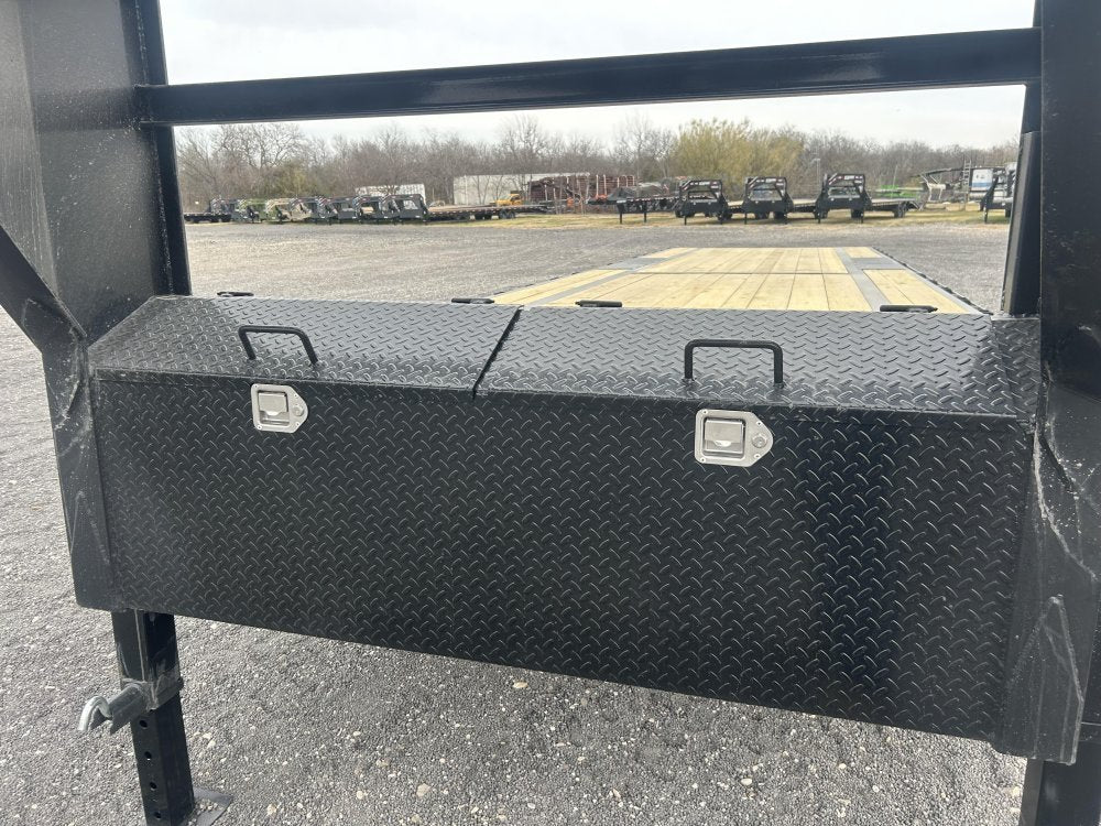 32' Stryker Gooseneck (2) 7K Axles Straight Deck 003901