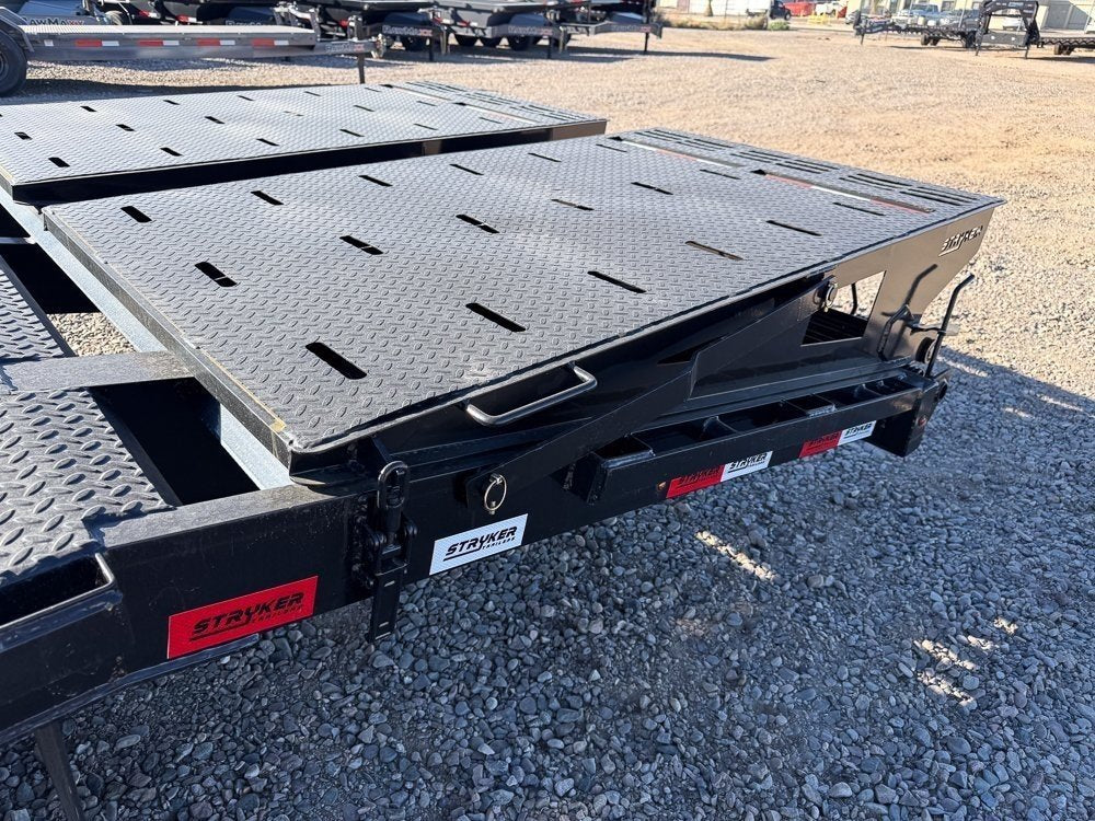 25' Stryker Gooseneck Deckover Trailer Mega Ramps - (2) 7K Axles 003904