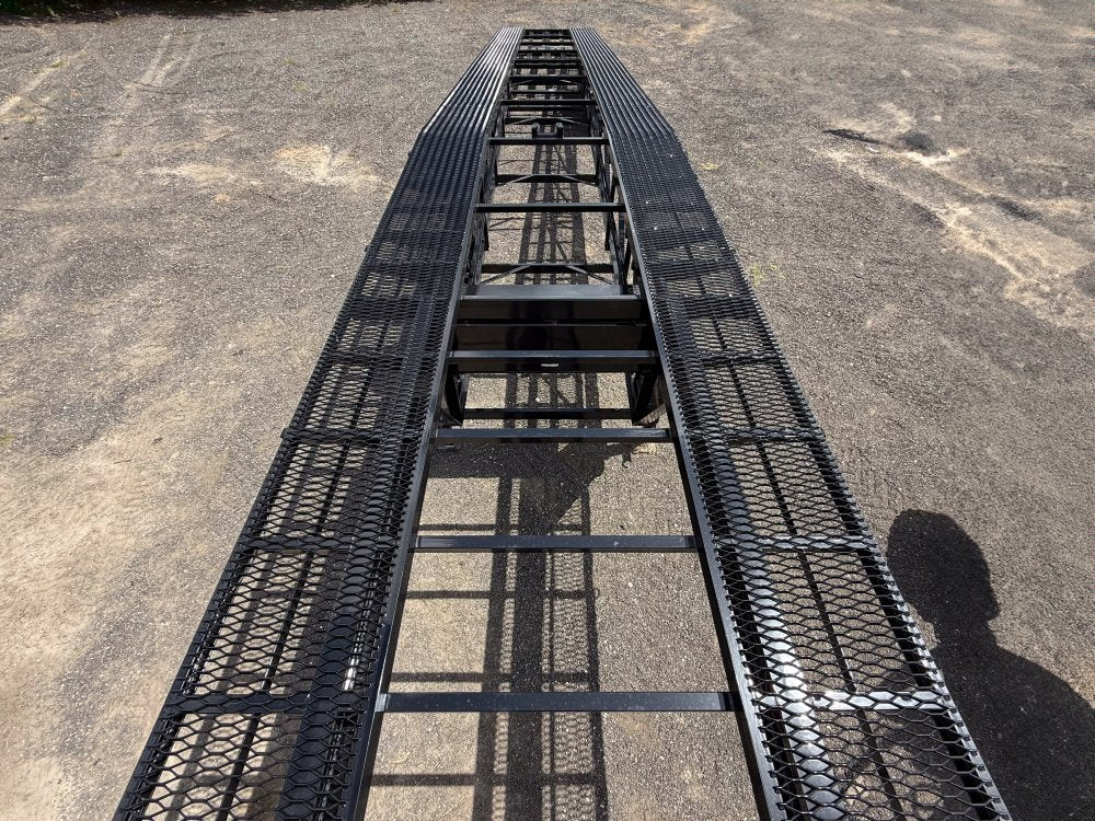 50' Stryker Gooseneck Wedge 3 Car Hauler - (3) 7k Axles Derated 004587