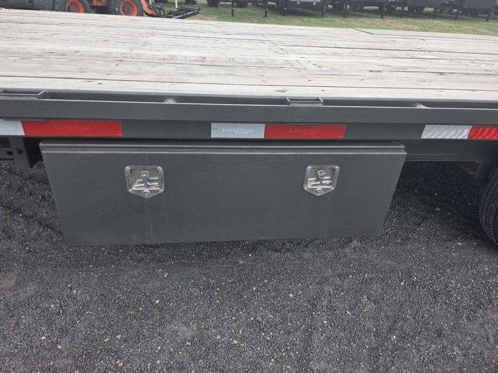 24' x 102" East Texas Trailers Deckover Trailers 45408