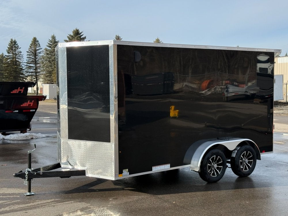 7 x 14 Look Trailers ST DLX Flat Top V Nose Enclosed Trailer - (2) 3.5k lb Axles - Enclosed - TrailerSwap