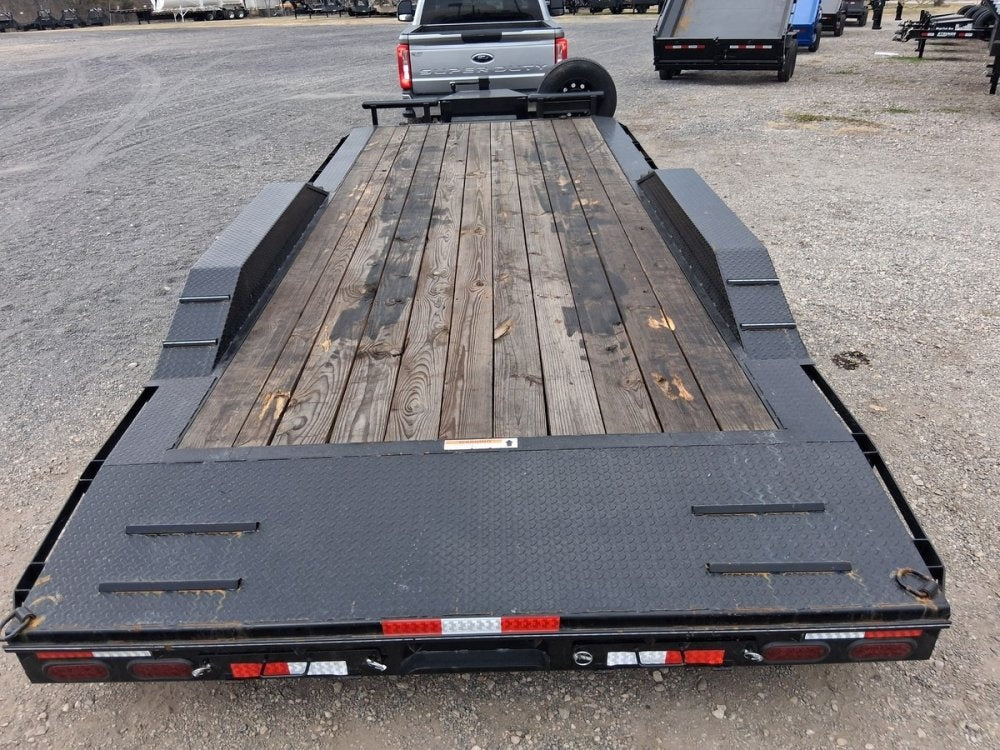 20' x 102" Manufacturer Utility Trailers 3709