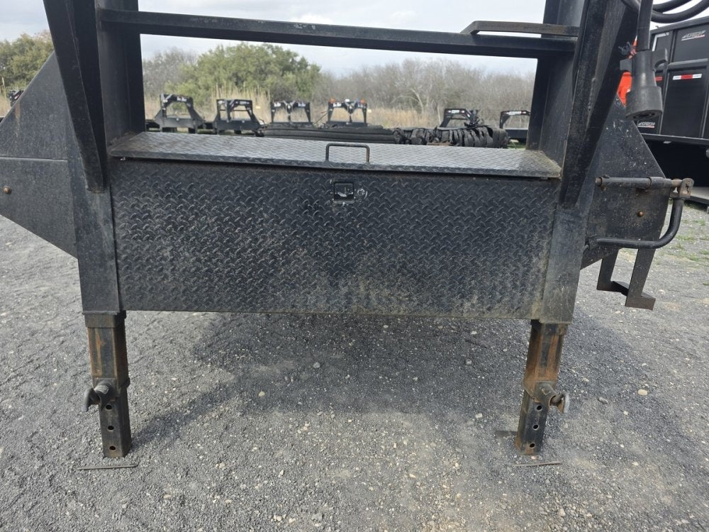 40' x 102" Trail Maxx Deckover Trailers 408