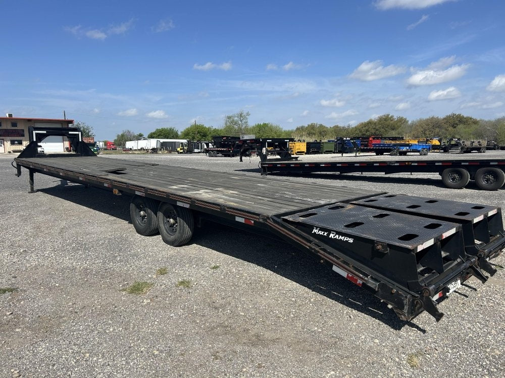 40' x 102" Trail Maxx Deckover Trailers 000493