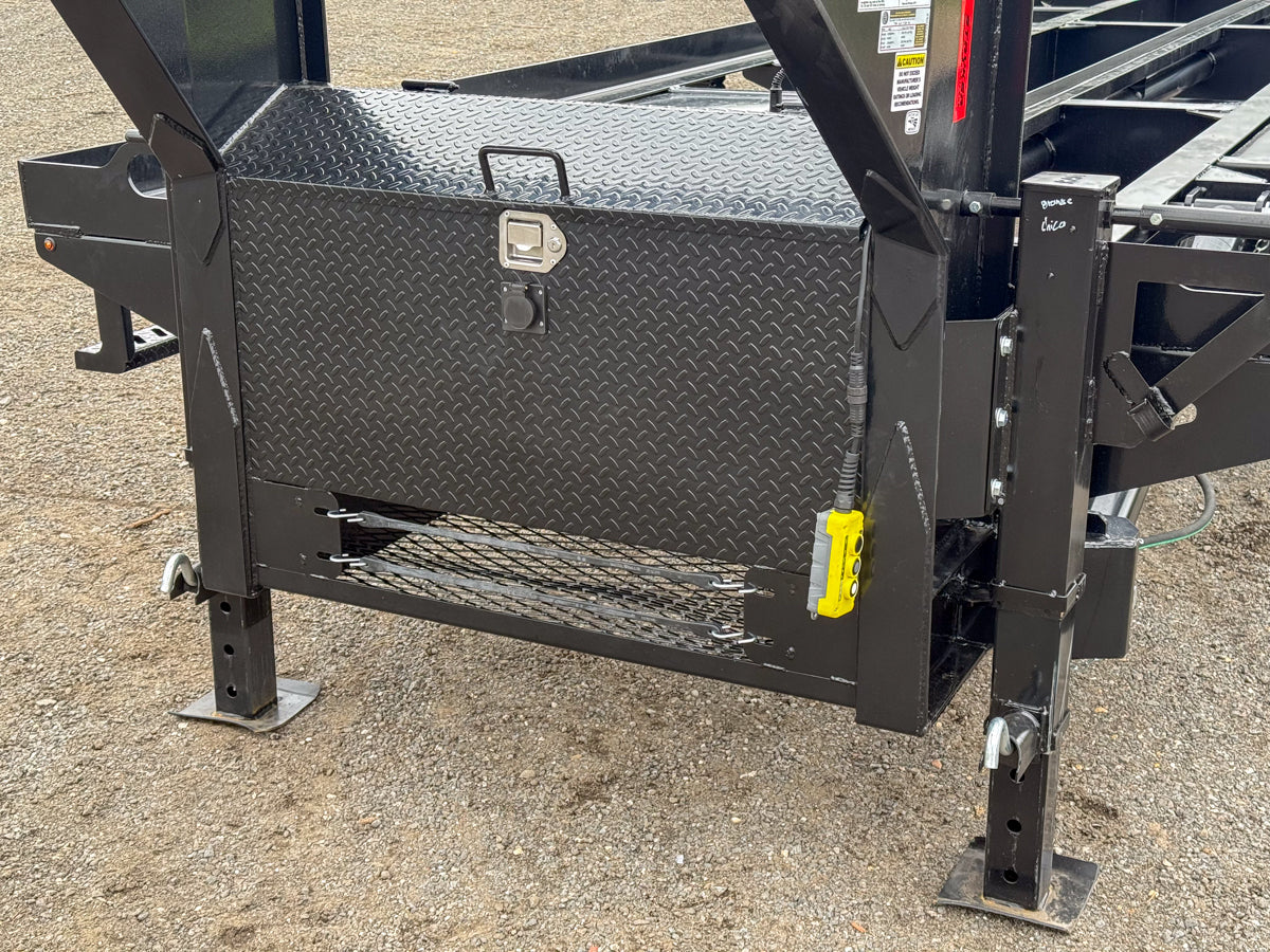 Stryker Container Tilt Trailer