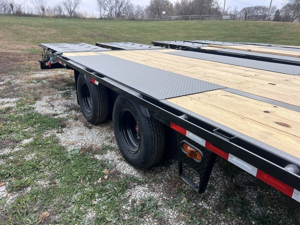 32' Iron Bull FLG Gooseneck Deckover Trailer Mega Ramps - (2) 12,000 lb Axles 912390