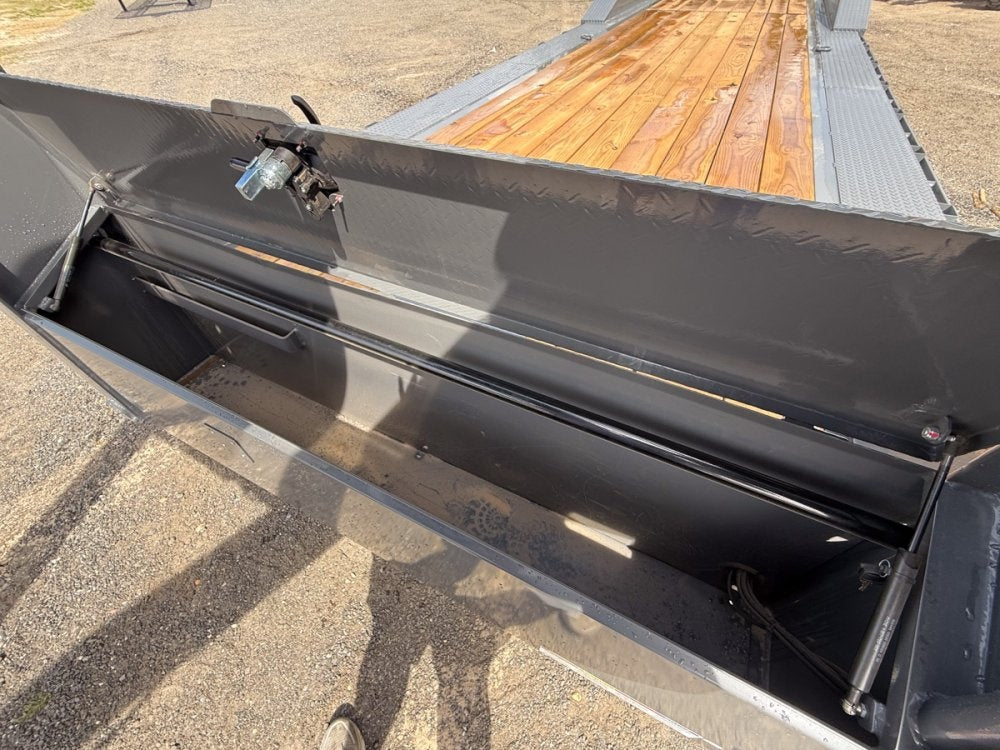 32' Dura-Hual EKH Gooseneck Equipment Trailer Drive Over Fenders Mega Ramps - (2) 10K Axles 10795
