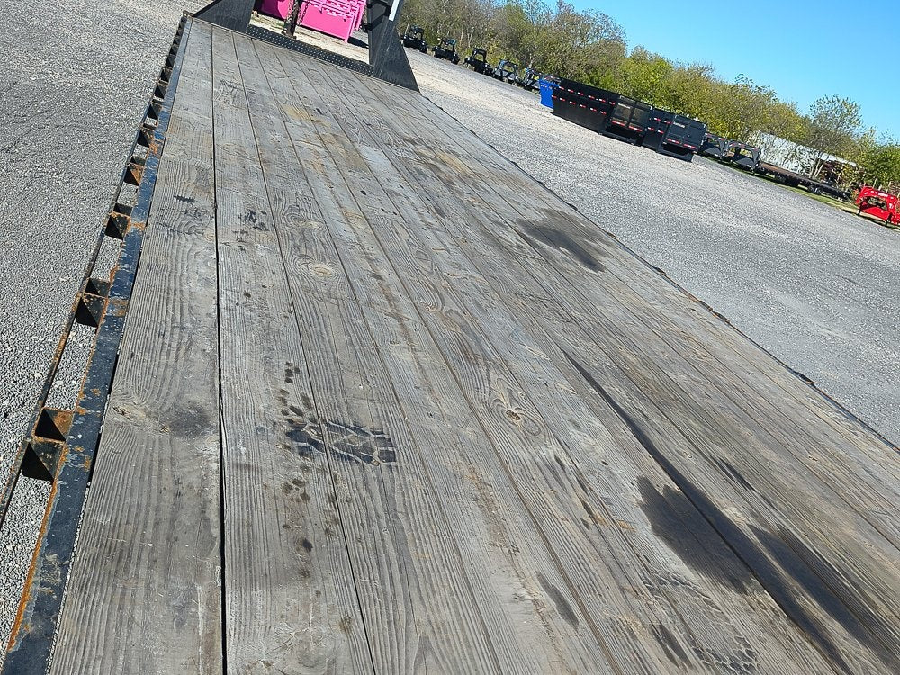 40' x 7" Trail Maxx Deckover Trailers 1059