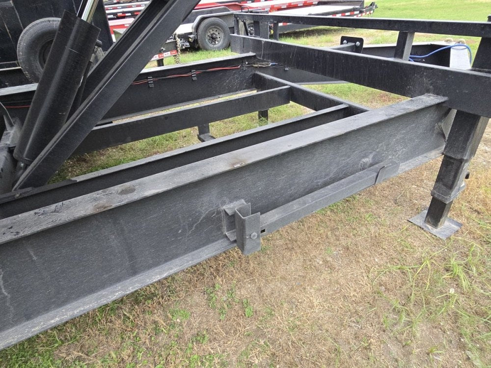 24' x 83" East Texas Deckover Trailers 49019