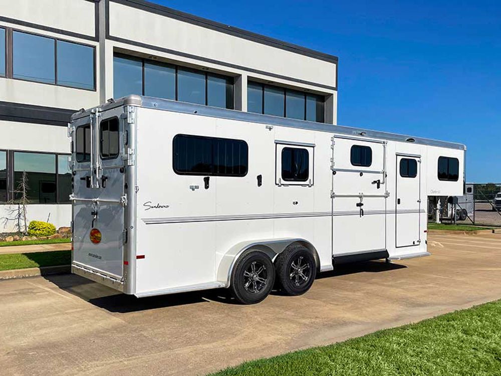 Charter TR SE 2+1 Gooseneck Trailer - Stryker Dealership Group