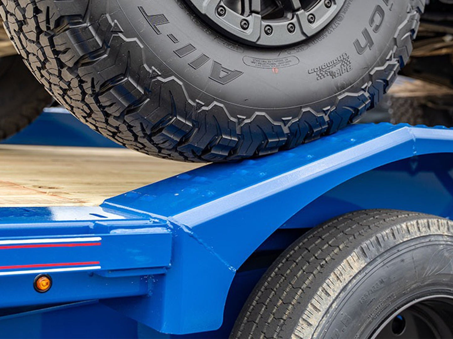 Diamond C HXD Low Pro Bumper Pull Extra Wide Split Tilt Equipment Trailer
