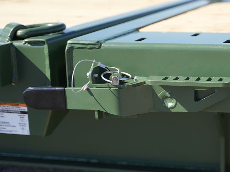 Diamond C HXD Low Pro Gooseneck Extra Wide Tilt Equipment Trailer