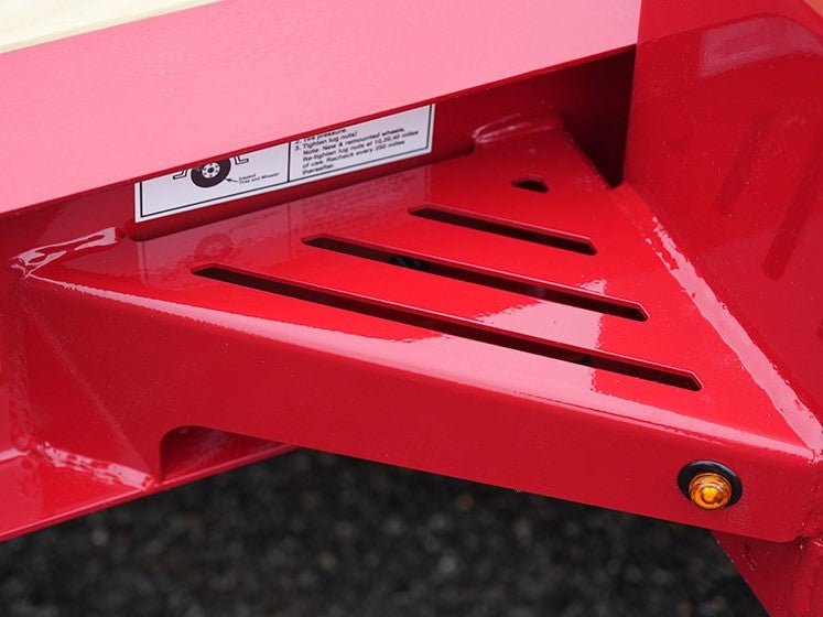 Diamond C LPX Low Profile Gooseneck Equipment Trailer