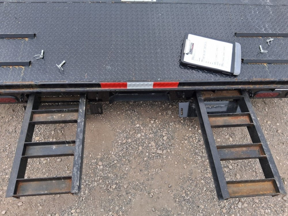20' x 102" Manufacturer Utility Trailers 3709