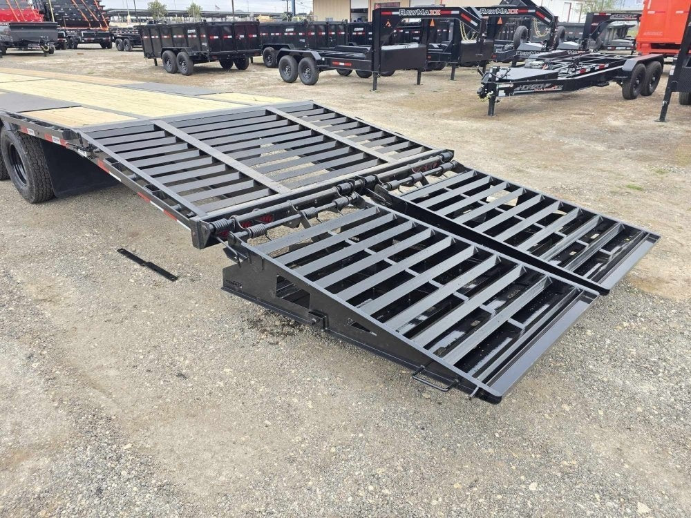 40' Stryker Gooseneck (2) 12K Axles Mega Ramps Dual Wheels 3378
